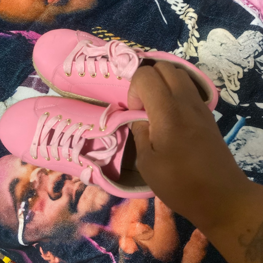Kids Pink Sneakers